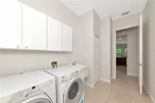 4953 Gardiners Bay Cir, Sarasota, FL 34238 - Photo 21