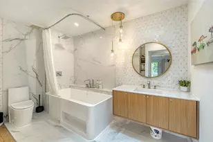1372 Landings Point, Sarasota, FL 34231 - Photo 51