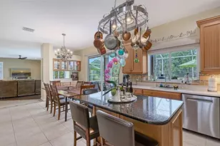 907 Eagle Isle Ct, Osprey, FL 34229 - Photo 11