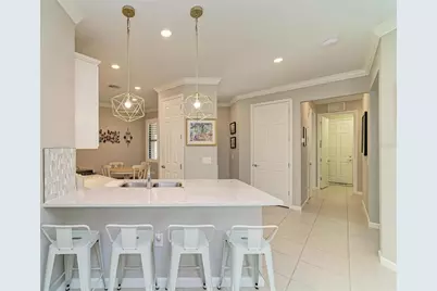 17648 Northwood Place, Lakewood Ranch, FL 34202 - Photo 9