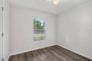 2311 54th Ave Dr W, Bradenton, FL 34207 - Photo 17