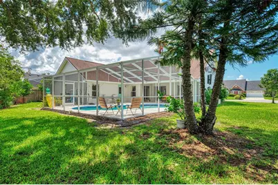 3911 77th Place E, Sarasota, FL 34243 - Photo 35