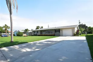 6611 Colonial Dr, Sarasota, FL 34231 - Photo 1