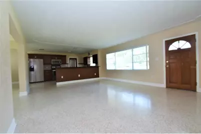 6611 Colonial Drive, Sarasota, FL 34231 - Photo 7