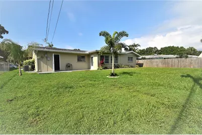 6611 Colonial Drive, Sarasota, FL 34231 - Photo 15