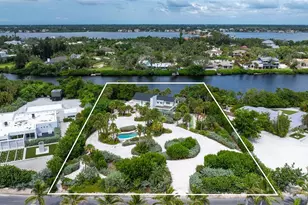 7665 Sanderling Rd, Sarasota, FL 34242 - Photo 3