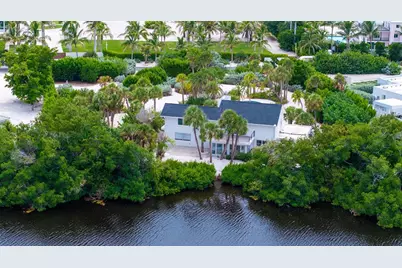 7665 Sanderling Road, Sarasota, FL 34242 - Photo 87