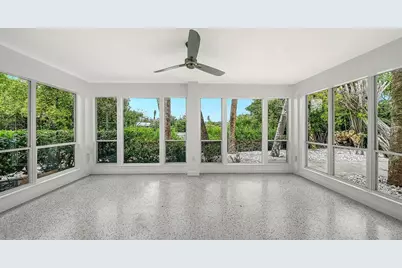 7665 Sanderling Road, Sarasota, FL 34242 - Photo 33