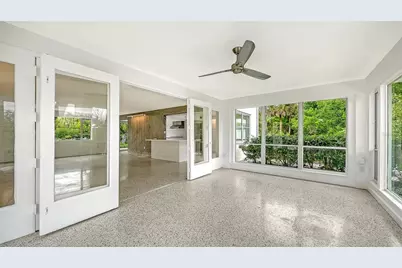 7665 Sanderling Road, Sarasota, FL 34242 - Photo 35