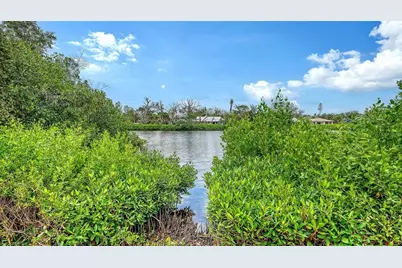 7665 Sanderling Road, Sarasota, FL 34242 - Photo 77