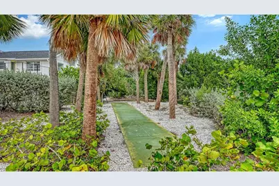 7665 Sanderling Road, Sarasota, FL 34242 - Photo 83