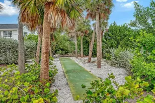 7665 Sanderling Rd, Sarasota, FL 34242 - Photo 83