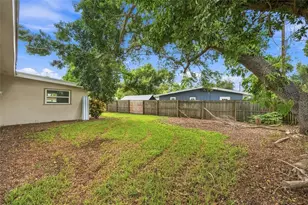 1906 15th Ave Dr W, Bradenton, FL 34205 - Photo 31