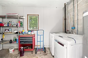 1906 15th Ave Dr W, Bradenton, FL 34205 - Photo 23
