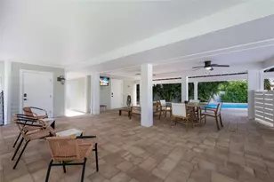 315 Hammock Cir, Anna Maria, FL 34216 - Photo 37