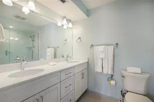 315 Hammock Cir, Anna Maria, FL 34216 - Photo 23