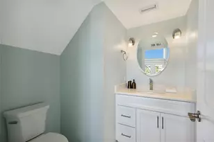 315 Hammock Cir, Anna Maria, FL 34216 - Photo 25