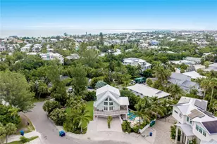 315 Hammock Cir, Anna Maria, FL 34216 - Photo 49