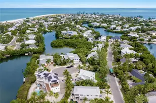 315 Hammock Cir, Anna Maria, FL 34216 - Photo 75