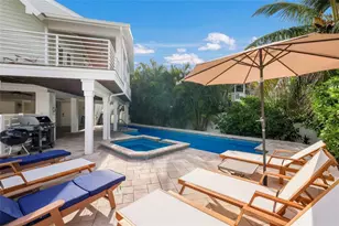 315 Hammock Cir, Anna Maria, FL 34216 - Photo 45