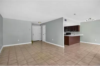 1125 Longfellow Way #125-B, Sarasota, FL 34243 - Photo 11