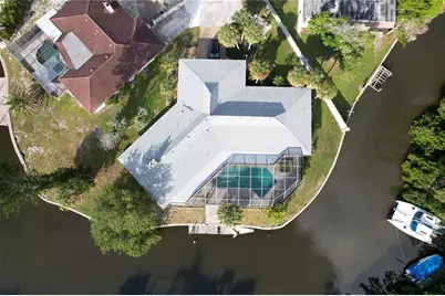 6937 Midnight Pass Road, Sarasota, FL 34242 - Photo 23