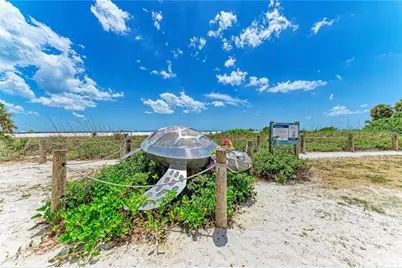 6937 Midnight Pass Road, Sarasota, FL 34242 - Photo 41