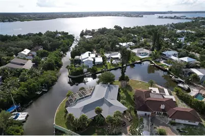 6937 Midnight Pass Road, Sarasota, FL 34242 - Photo 27