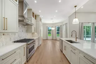 2729 Harvest Dr, Sarasota, FL 34240 - Photo 29