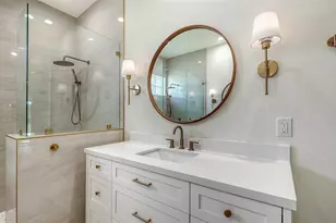 2729 Harvest Dr, Sarasota, FL 34240 - Photo 35