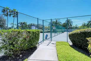 2729 Harvest Dr, Sarasota, FL 34240 - Photo 83