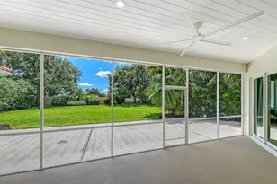 2729 Harvest Dr, Sarasota, FL 34240 - Photo 61
