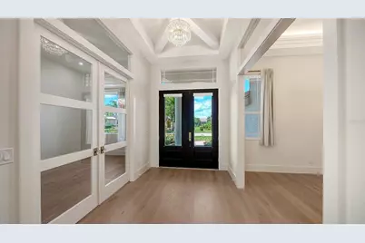 2729 Harvest Drive, Sarasota, FL 34240 - Photo 3