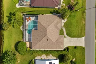 35 Bunker Cir, Rotonda West, FL 33947 - Photo 29
