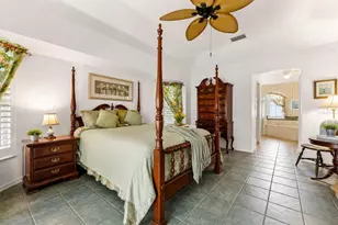 35 Bunker Cir, Rotonda West, FL 33947 - Photo 17