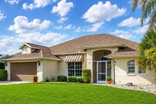 35 Bunker Cir, Rotonda West, FL 33947 - Photo 1