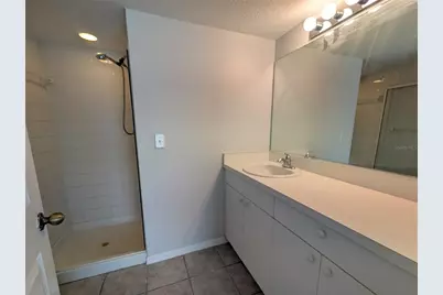 8390 Wingate Drive #525, Sarasota, FL 34238 - Photo 9