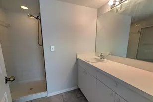 8390 Wingate Dr, Sarasota, FL 34238 - Photo 9