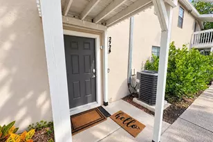 2728 49th Ave W, Bradenton, FL 34207 - Photo 1