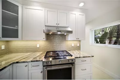6561 Bayou Hammock Road, Longboat Key, FL 34228 - Photo 17