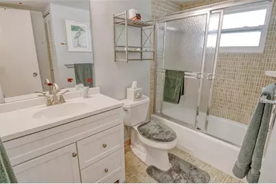 1300 N Portofino Drive #305, Sarasota, FL 34242 - Photo 27