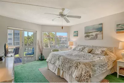 1300 N Portofino Drive #305, Sarasota, FL 34242 - Photo 23