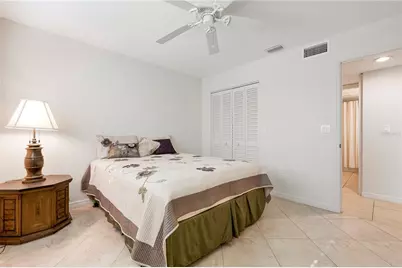 2756 Clubhouse Drive #202, Sarasota, FL 34232 - Photo 25