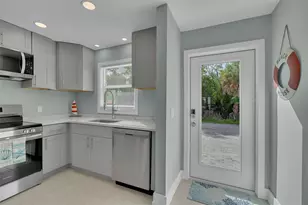 713 St Judes Dr S, Longboat Key, FL 34228 - Photo 7