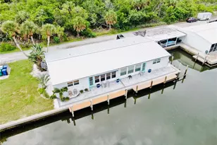 713 St Judes Dr S, Longboat Key, FL 34228 - Photo 3