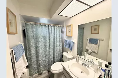 2558 Wood Oak Drive, Sarasota, FL 34232 - Photo 15