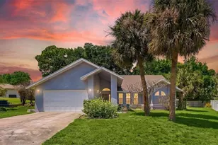 215 Santa Rosa Dr, Winter Haven, FL 33884 - Photo 1
