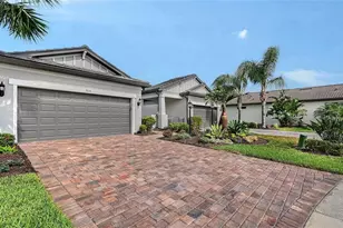 7636 Kirkland Cv, Lakewood Ranch, FL 34202 - Photo 3