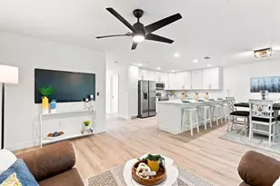 5241 Marsh Field Ln, Sarasota, FL 34235 - Photo 9