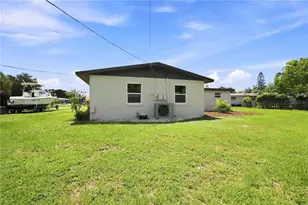 2057 Garden Pkwy, Bradenton, FL 34205 - Photo 47